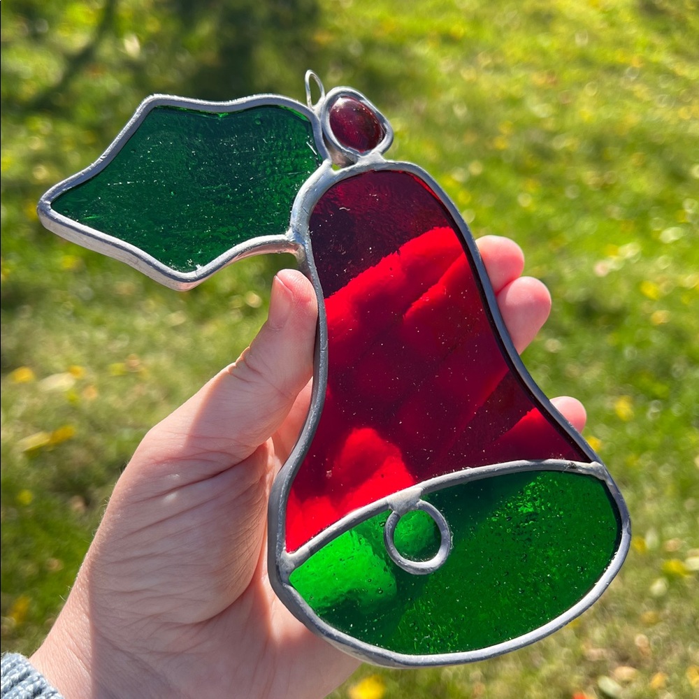Vintage Christmas Red Green Holly Stained Glass Bell Window Ornament Sun-catcher